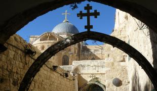 bazylika_grobu_panskiego_w_jerozolimie._fasada._foto._jozef_augustyn_sj_123