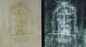 pozytyw i negatyw z Całunu Turyńskiego