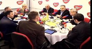 7-dzien-tygodnia-Dlaczego-nie-zastanawiamy-sie-co-bierze-Macierewicz-ze-gada-takie-glupoty_span-8