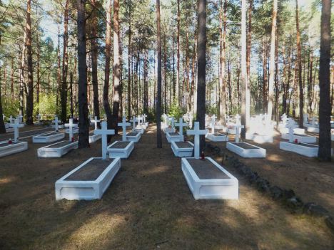 Kostiuchnówka - cmentarz legionowy