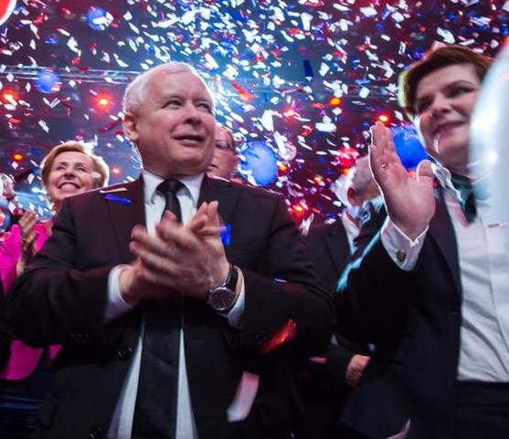 Sukces na glinianych nogach