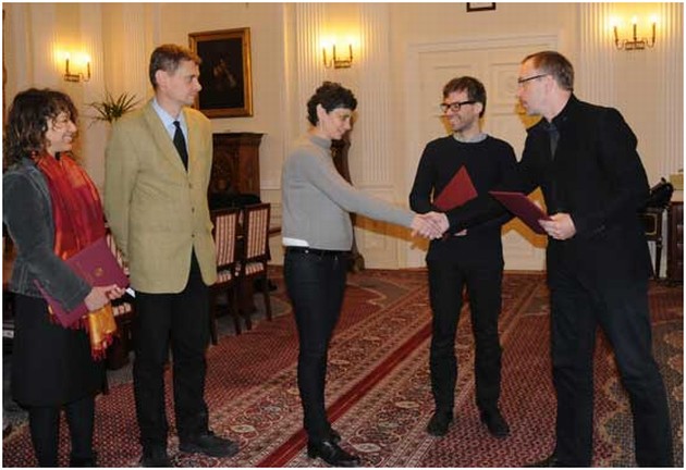 Zdrojewski wysyla Yael-Bartana