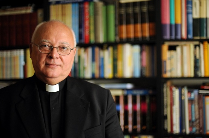 x Waldemar Chrostowski