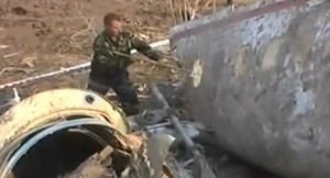 Smoleńsk - niszczenie wraku Tu-154 M przez Rosjan