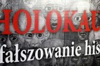   Winni holokaustu i fałszowania historii Dariusz Walusiak w Krakowskim Klubie Wtorkowym Kraków 19 kwietnia 2016 r. Prowadzenie – Adam Kalita (dokumentacja – Józef Wieczorek)  